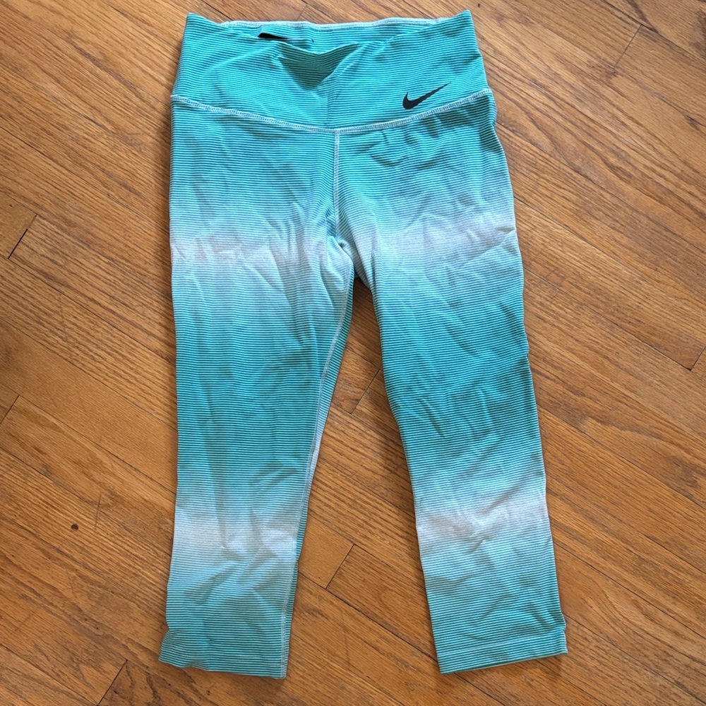 Nike Teal and White Ombre Cropped Leggings
